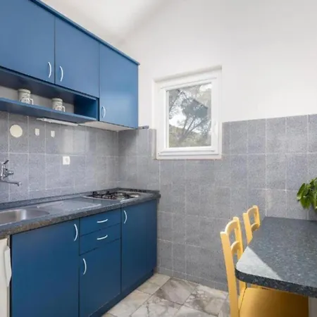 Villa Seafront Six Bedroom Modern With Pool Nancy