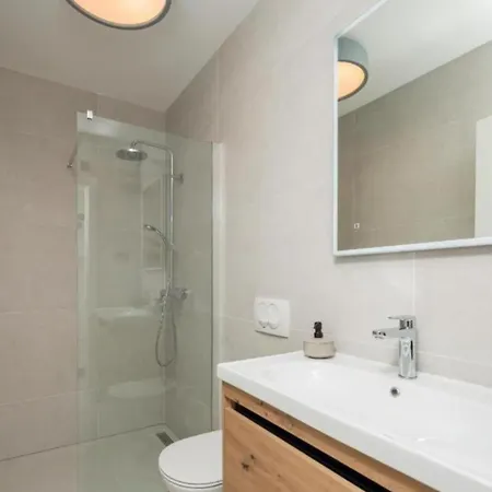 Seafront Six Bedroom Modern With Pool Nancy Villa *