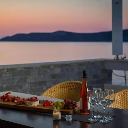 Villa Seafront Six Bedroom Modern With Pool Nancy