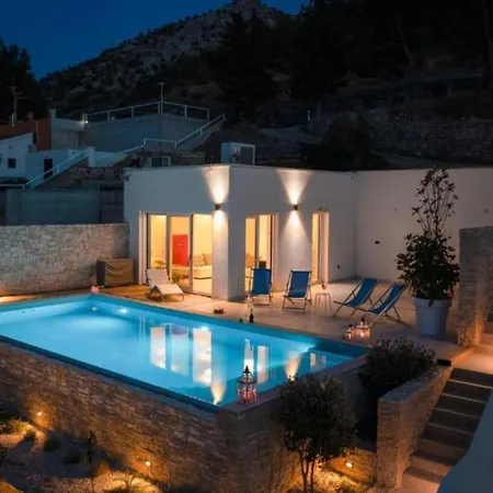 Seafront Six Bedroom Modern With Pool Nancy Villa Grebaštica